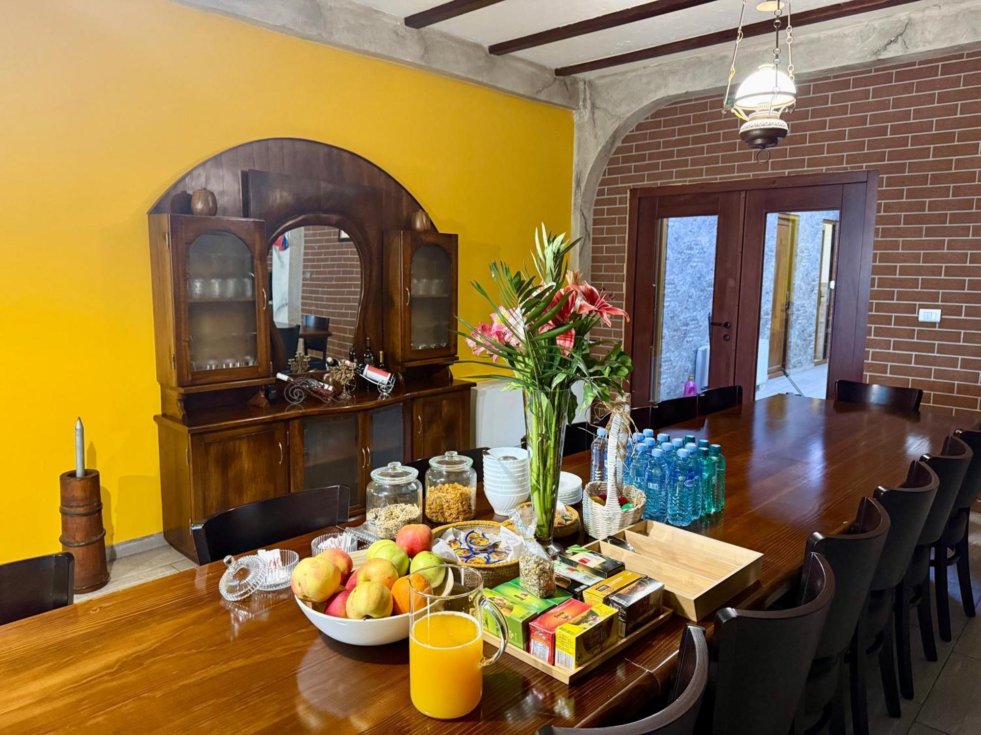 Villa Eleni Apartments 斯科普里 外观 照片