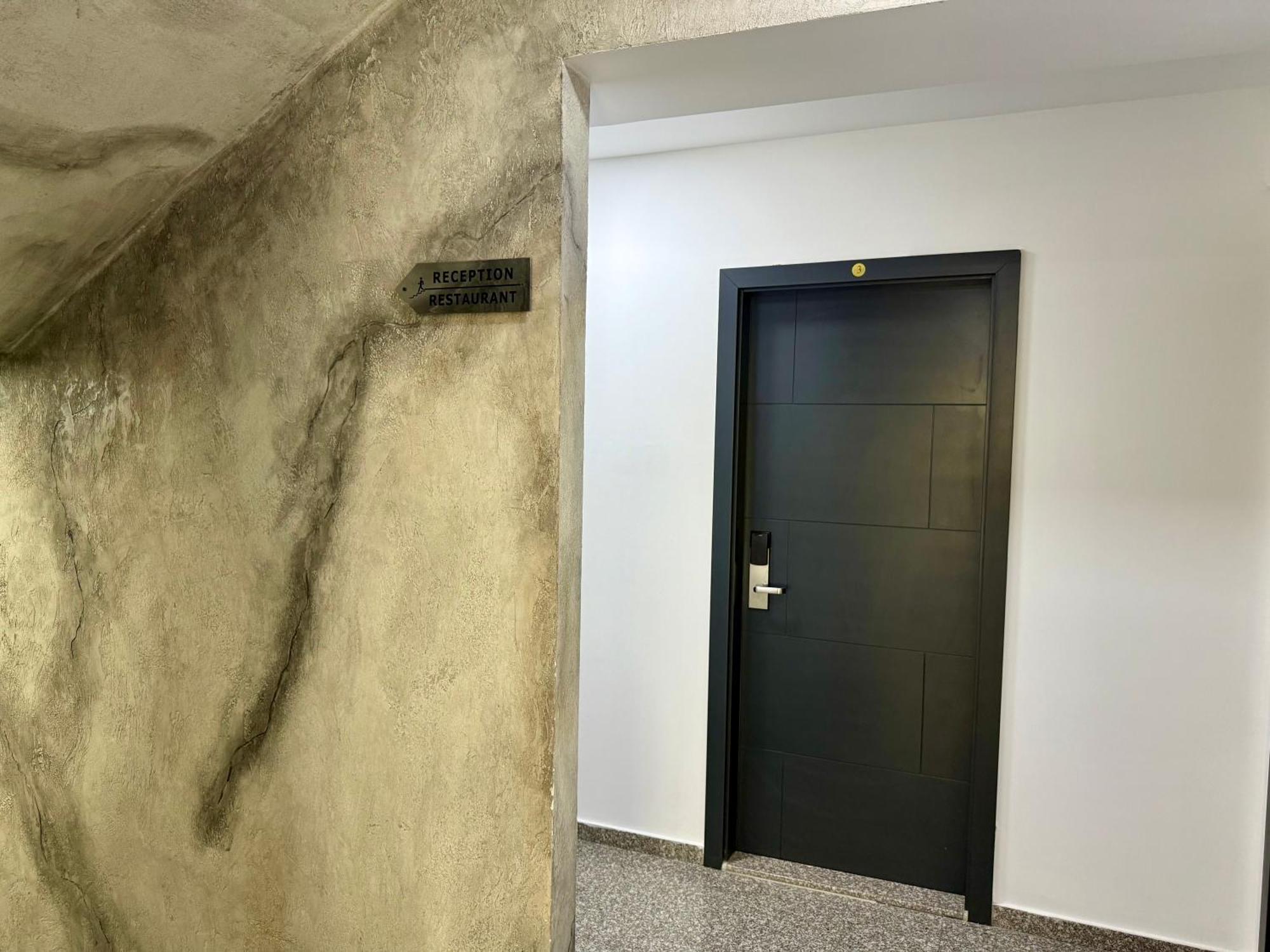 Villa Eleni Apartments 斯科普里 外观 照片